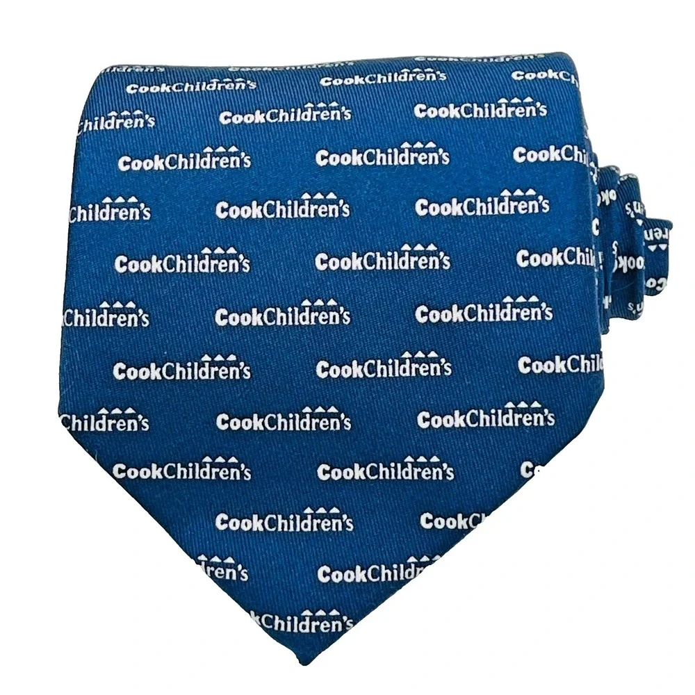 Vineyard Vines Custom Collection Silk 60